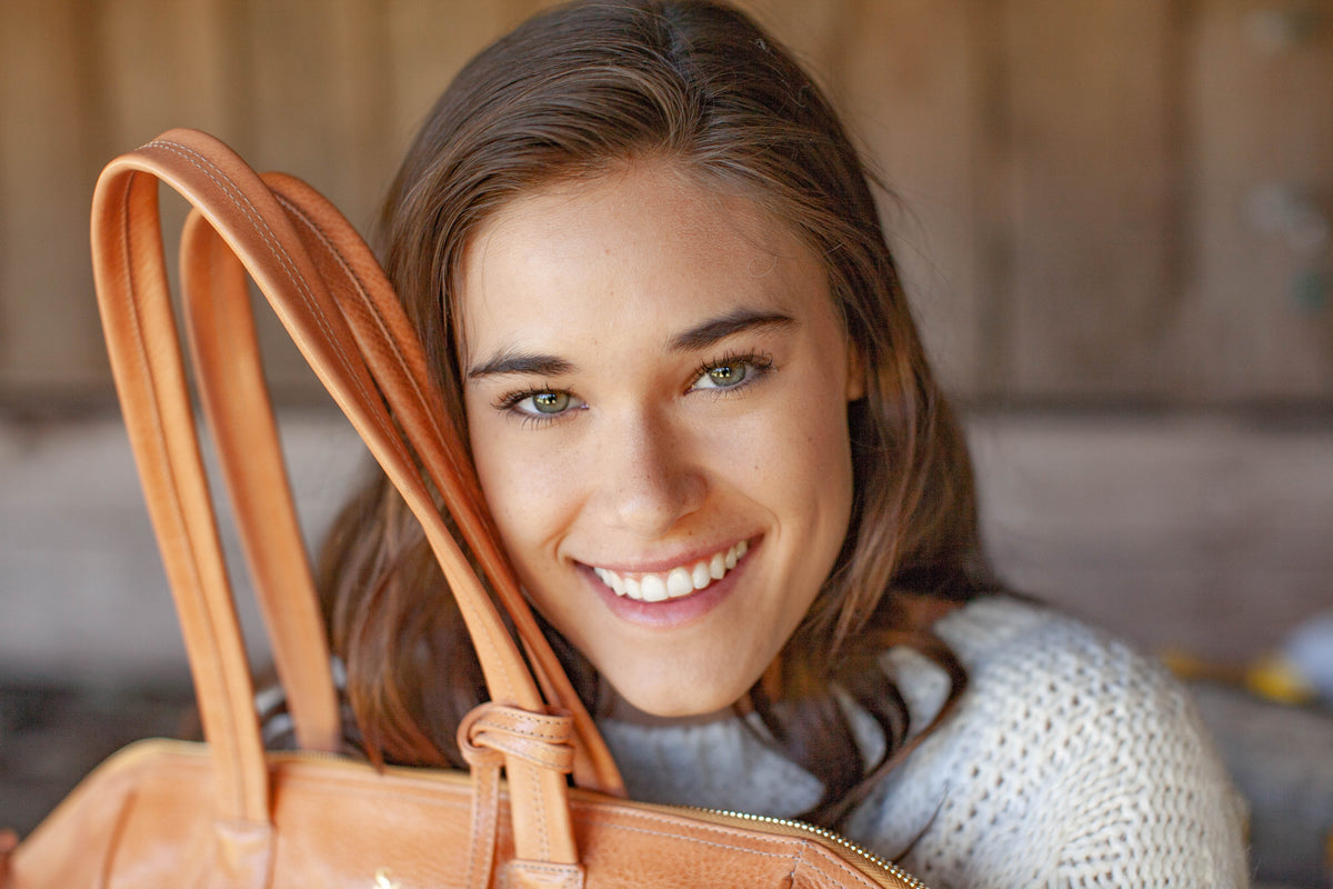 Stick and Ball Vachetta natural leather Palermo Soho bag aging beautifully