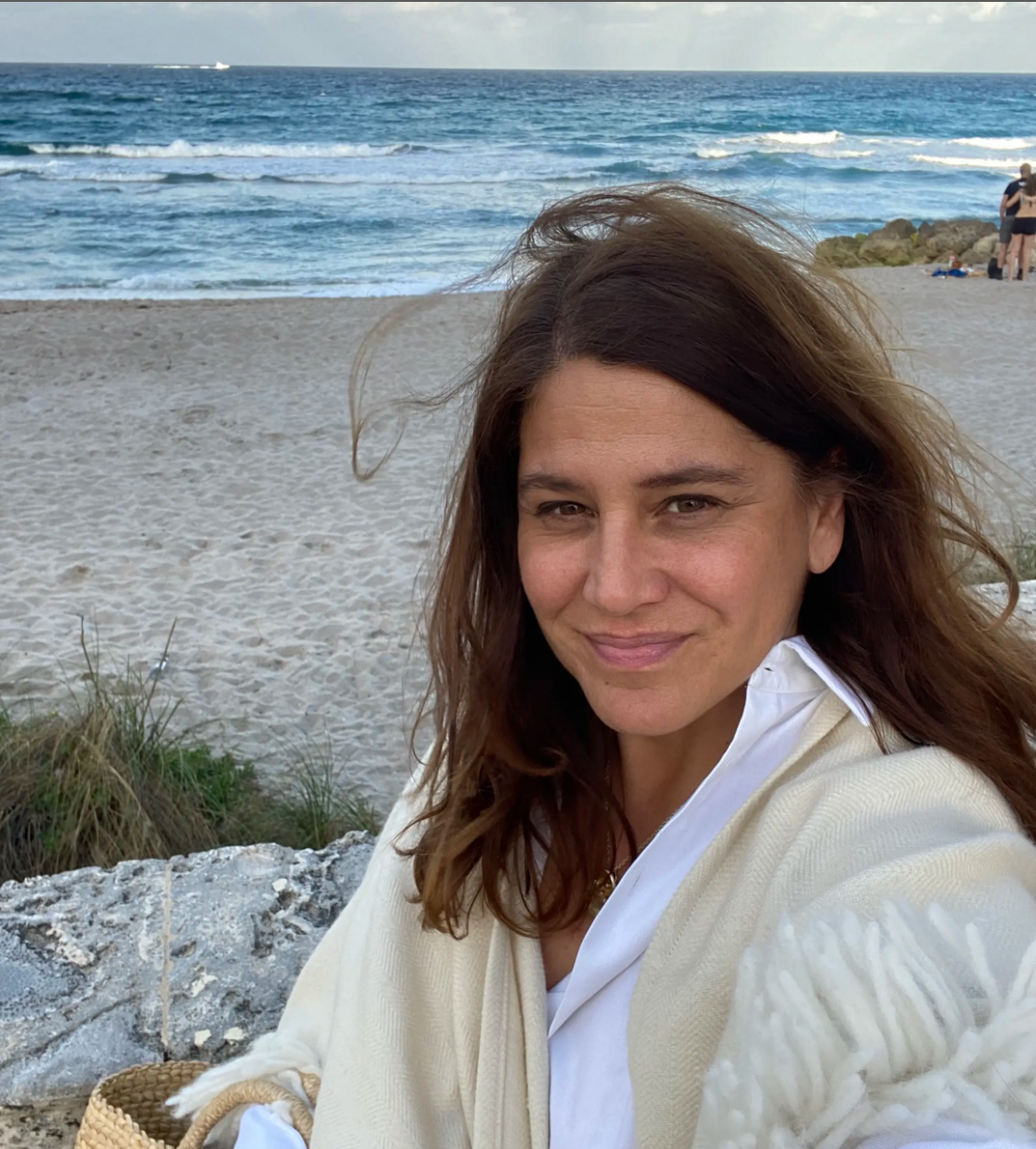 Stick and Ball founder Elizabeth Welborn on beach in Florida