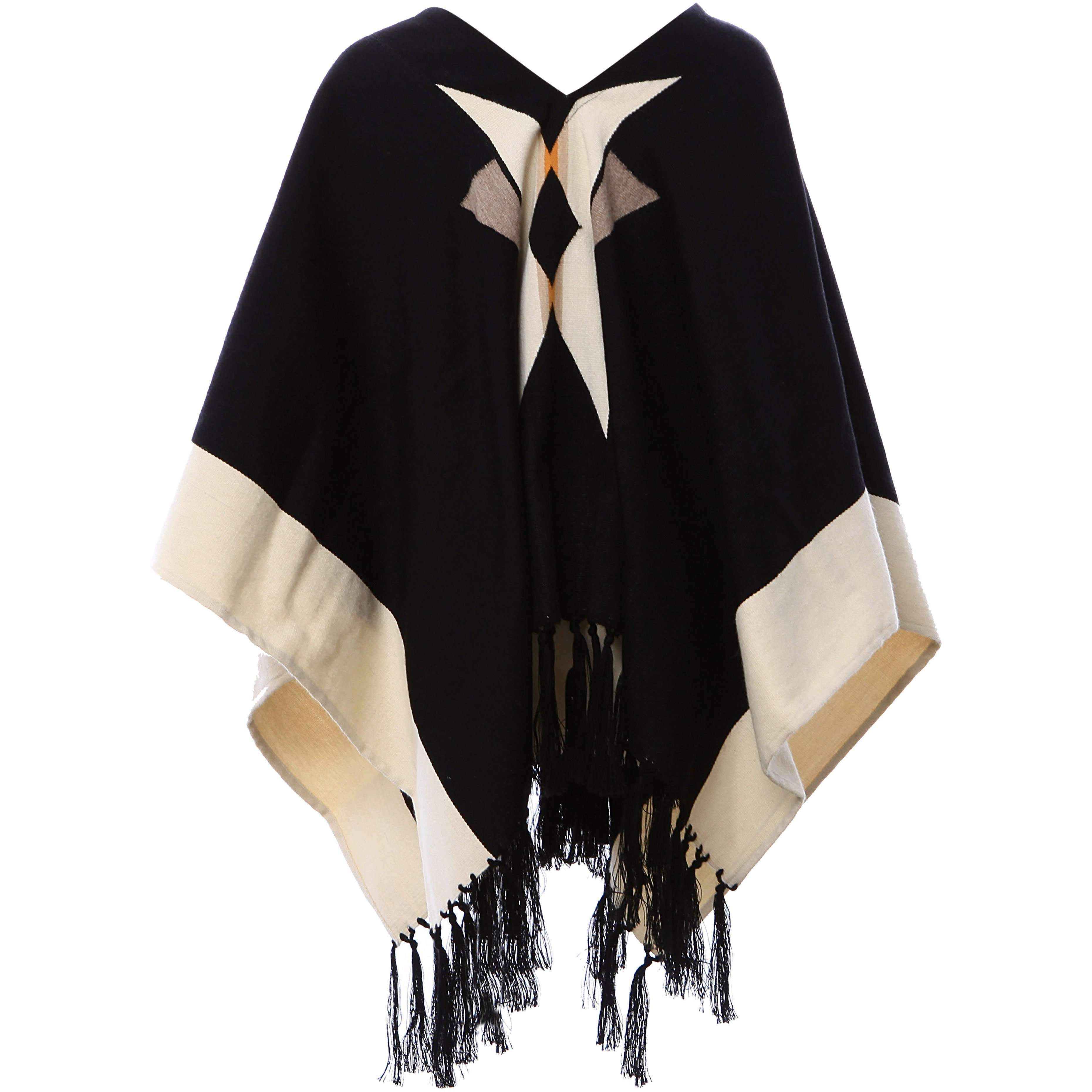 stick-and-ball-apparel-unisex-inca-star-alpaca-poncho-black